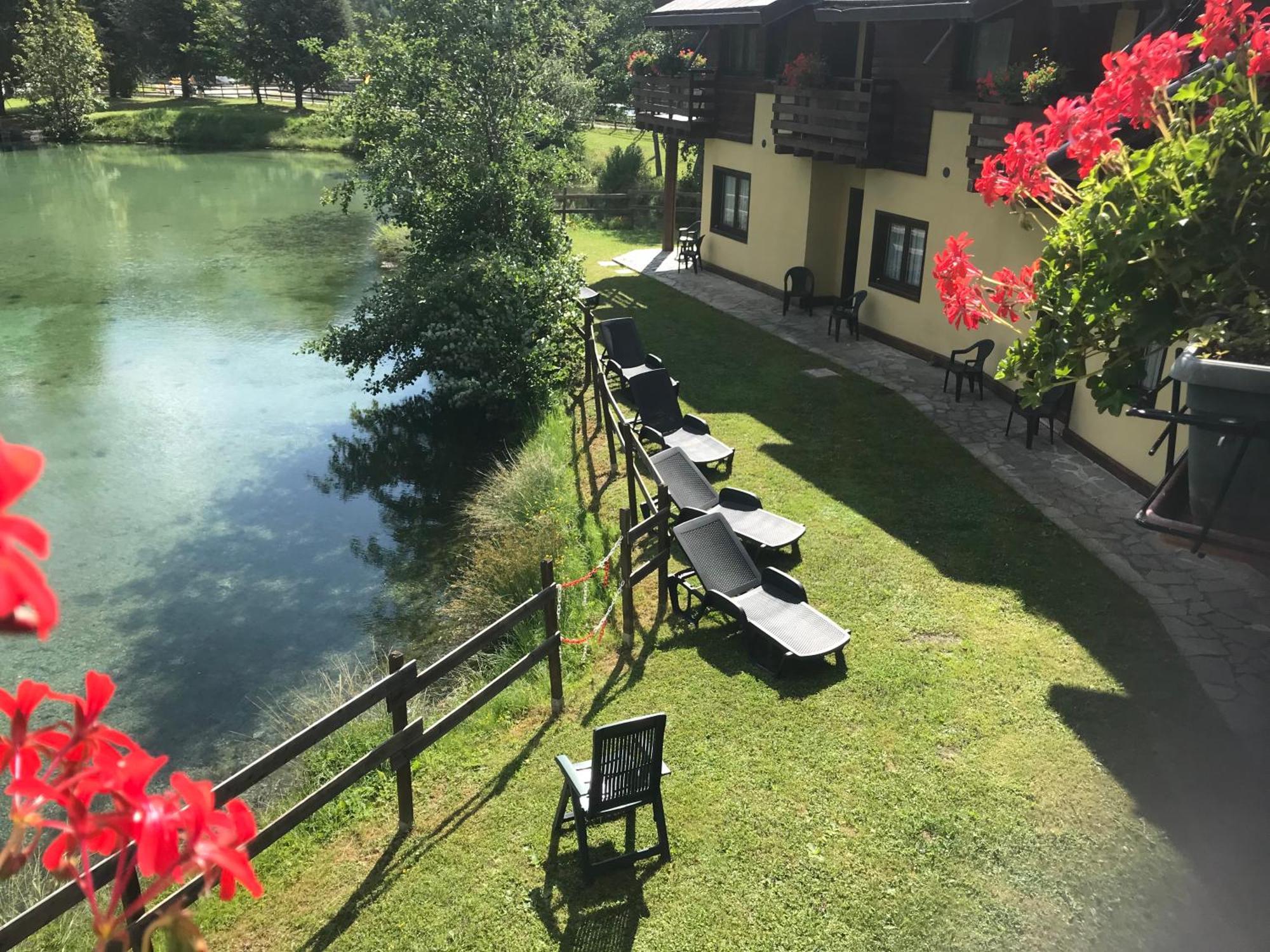 Hotel Ca Fiore Bardonecchia Ngoại thất bức ảnh
