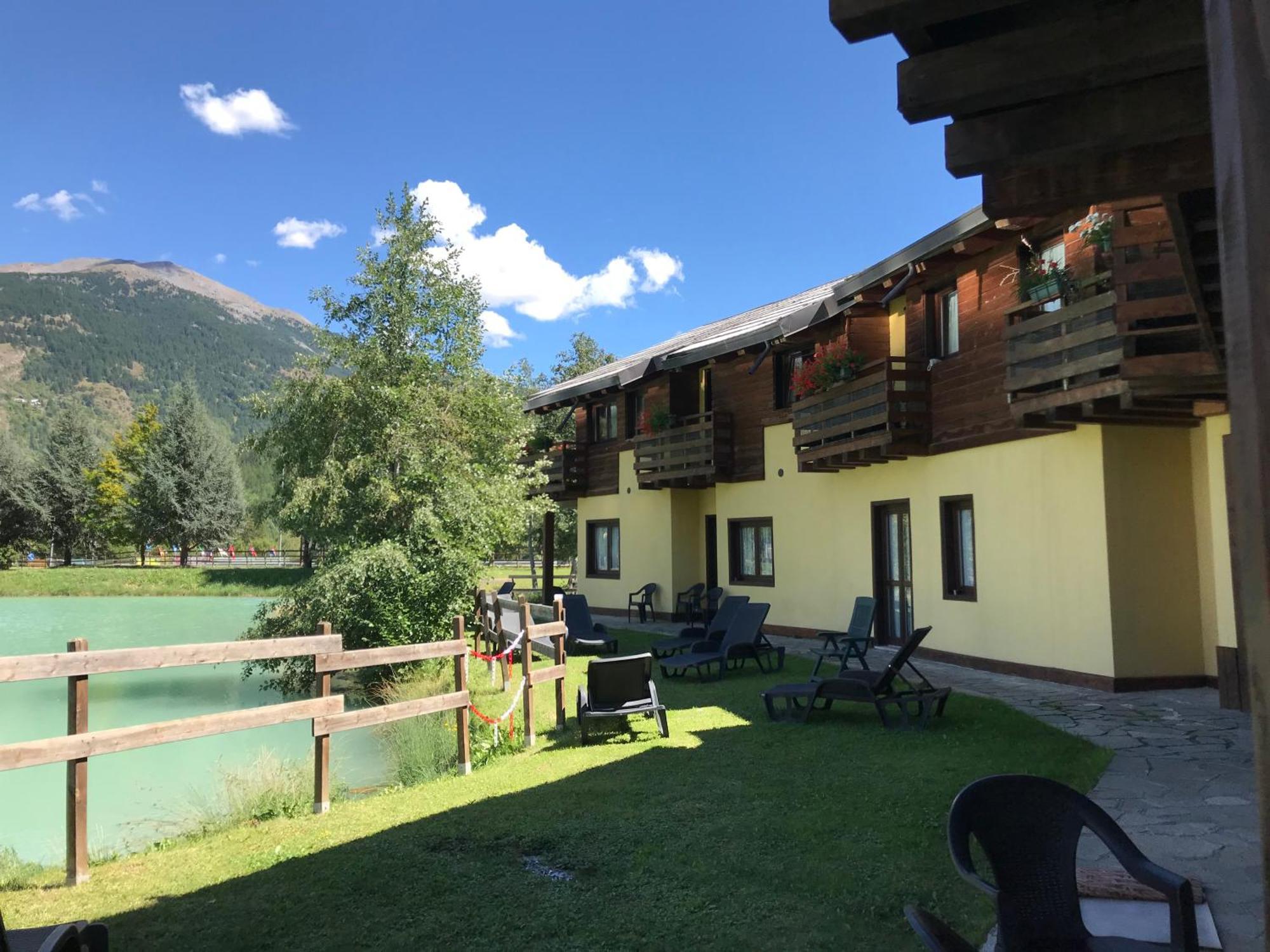 Hotel Ca Fiore Bardonecchia Ngoại thất bức ảnh
