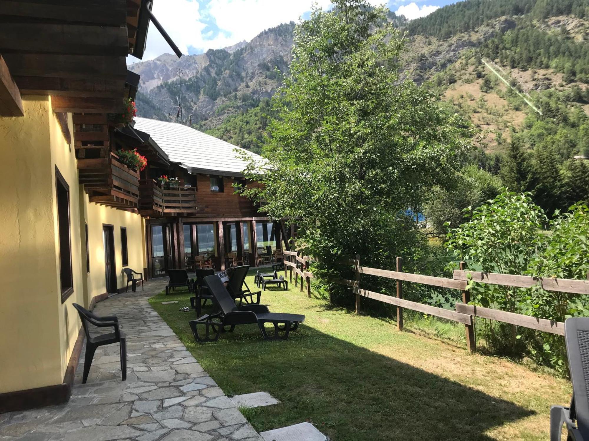 Hotel Ca Fiore Bardonecchia Ngoại thất bức ảnh