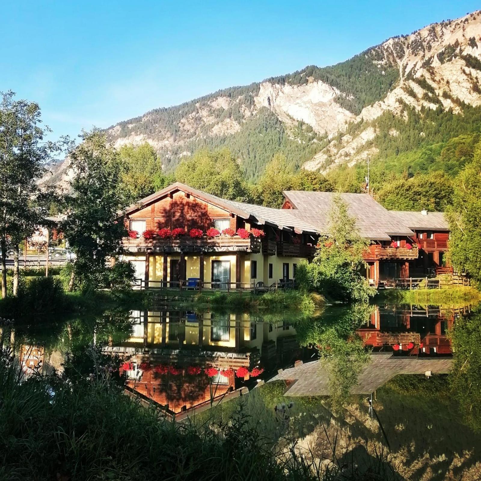 Hotel Ca Fiore Bardonecchia Ngoại thất bức ảnh