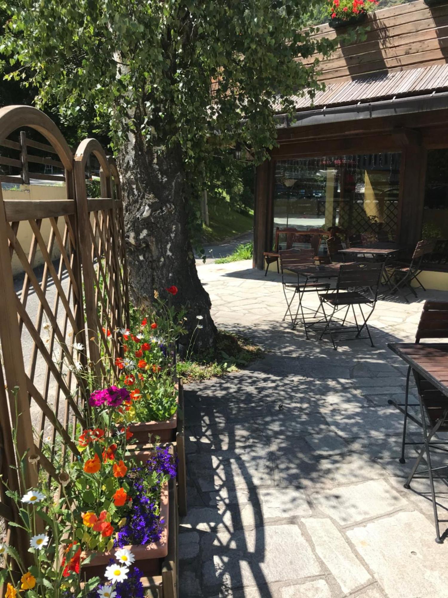 Hotel Ca Fiore Bardonecchia Ngoại thất bức ảnh