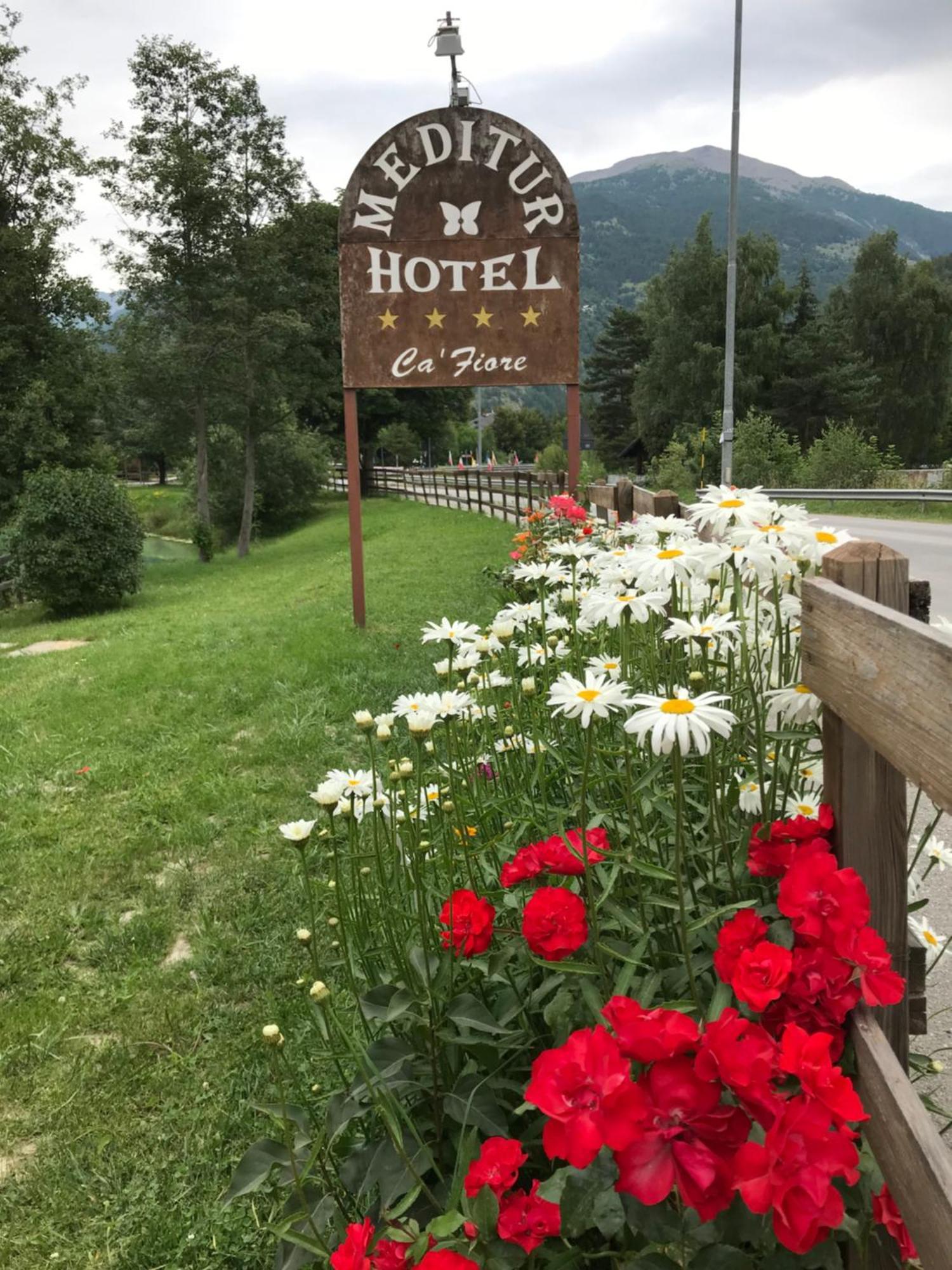 Hotel Ca Fiore Bardonecchia Ngoại thất bức ảnh