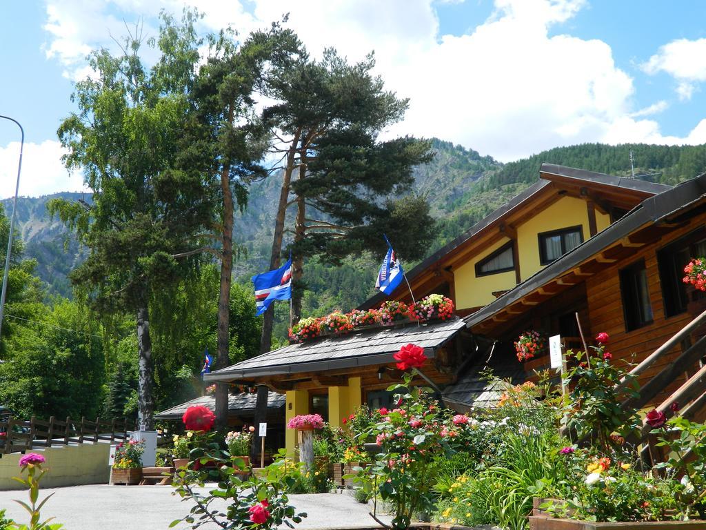 Hotel Ca Fiore Bardonecchia Ngoại thất bức ảnh